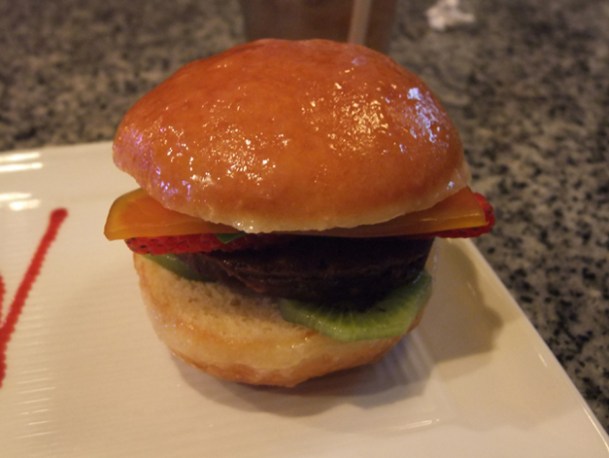 dessert burger at Burger Bar by Hubert Keller