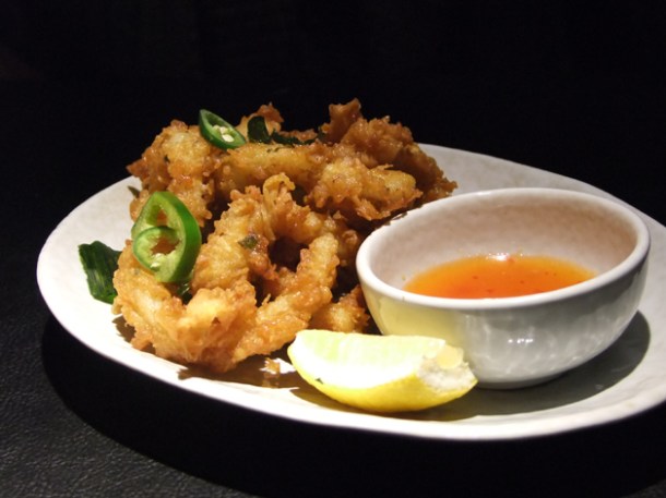 deep fried calamari at Suda deep fried squid at suda