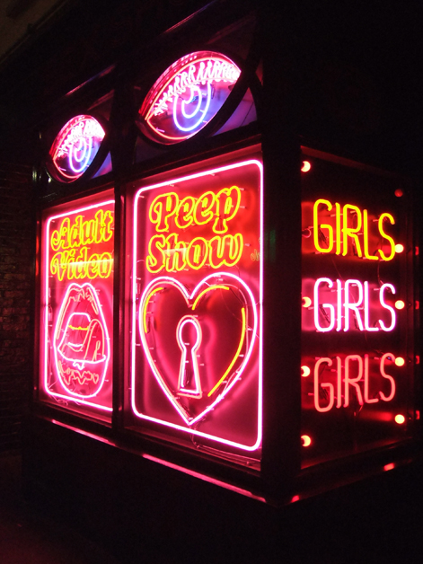 la bodega negra restaurant entrance