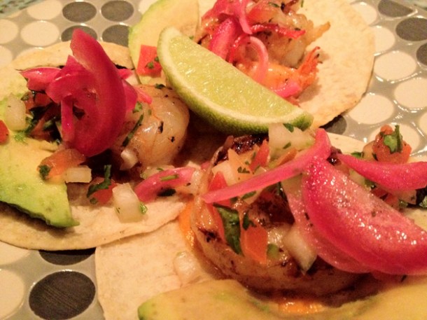 prawn tacos at la Bodega negra