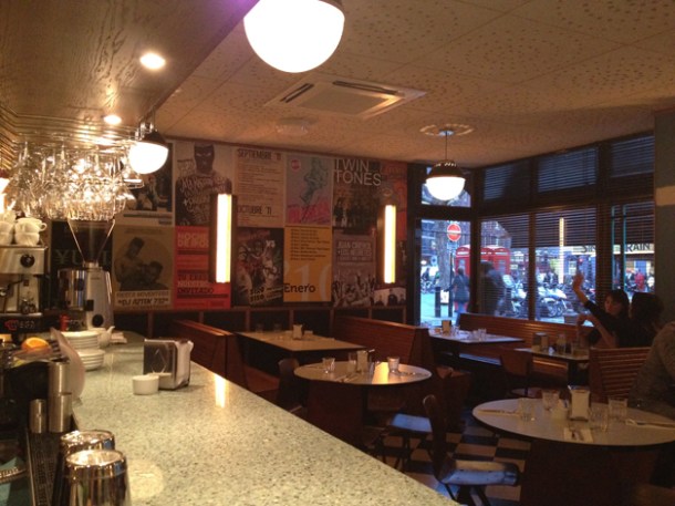 bar and taqueria at la bodega negra