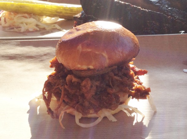 pulled pork slider at dukes brew and que hackney
