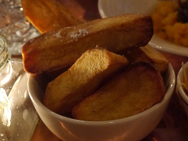 chips at Beard to Tail chips at beard to tail