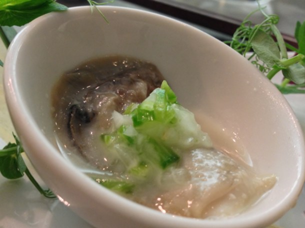 oysters at dinings