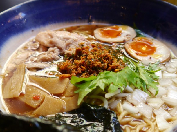 t22 ramen at bone daddies