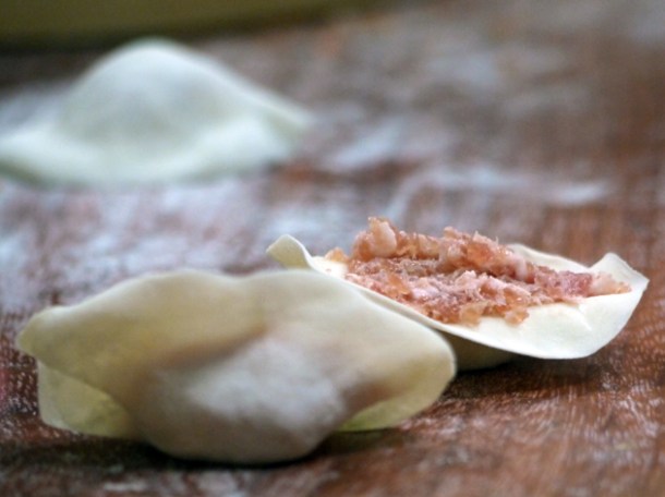 making dumplings at din tai fung taipei 101