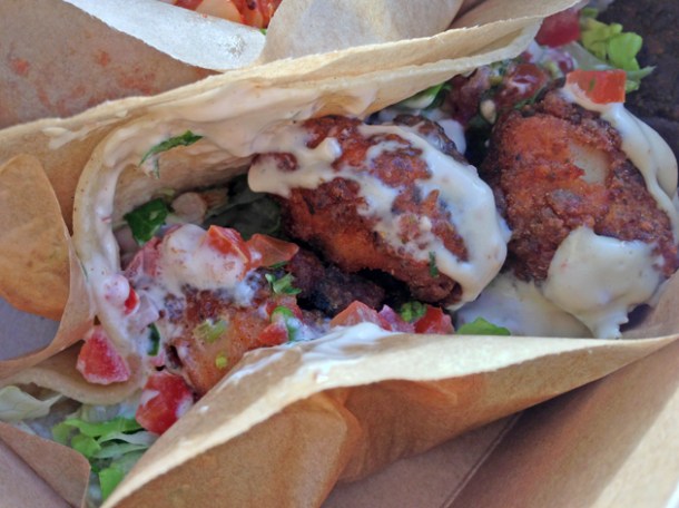 southern fried chicken taco at ambriento