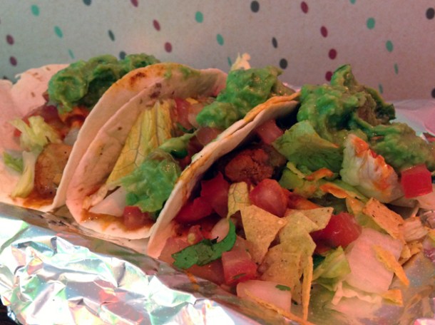 chicken tacos at benitos hat