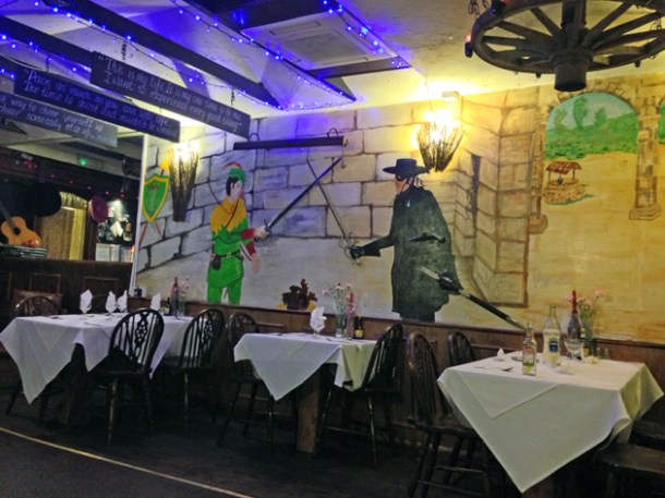robin hood decor