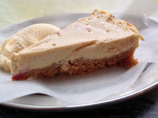 raspberry cheesecake with vanilla ice cream at rub slow food diner