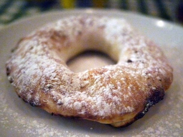 nutella and ricotta pizza ring dessert at pizza pilgrims