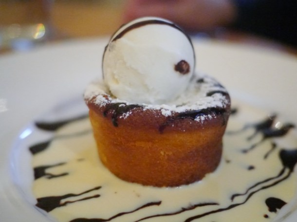 blueberry and ricotta cake with pistachio ice cream at sardo