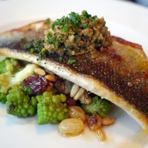 8 Hoxton Square review – from Soho to Shoreditch but lost in translation