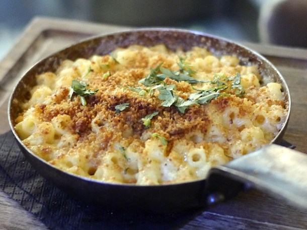 truffle macaroni & cheese at whyte and brown