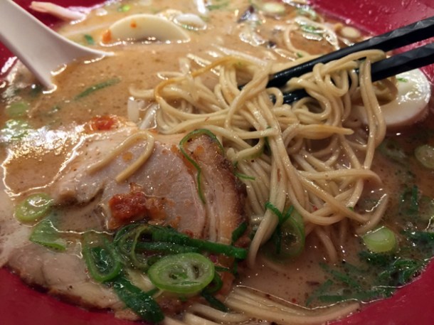 akamaru modern tonkotsu ramen at ippudo
