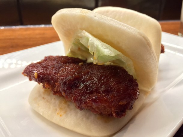 chicken hirata bun at ippudo london