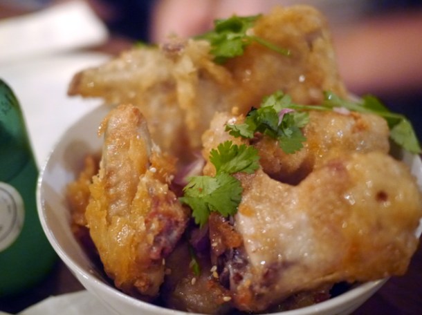 chicken wings at smoking goat