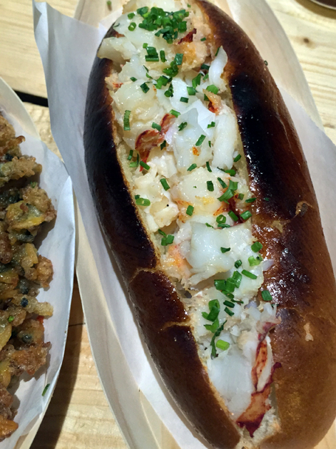 skinny lobster roll at lobster kitchen