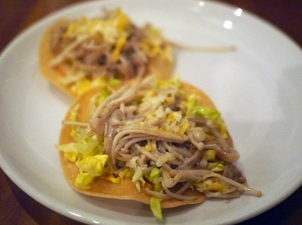 enoki tostadas at bo drake