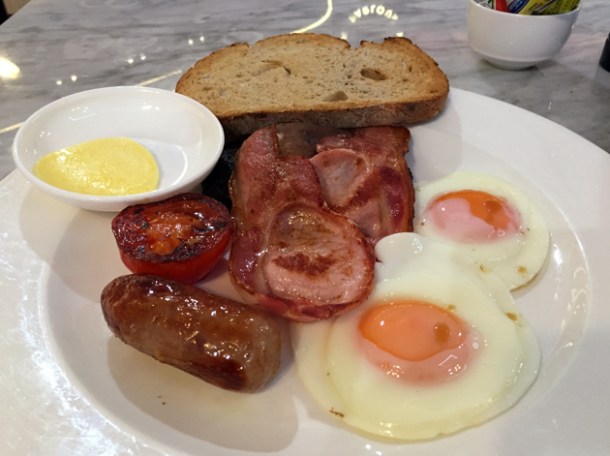 full english breakfast at the perfectionists' cafe heathrow terminal 2