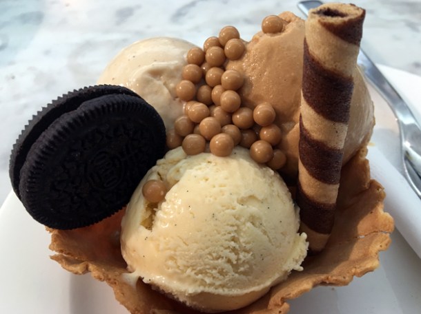 nitrogen ice cream at the perfectionists cafe