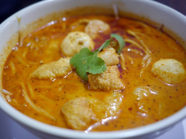 kari laksa at roti king