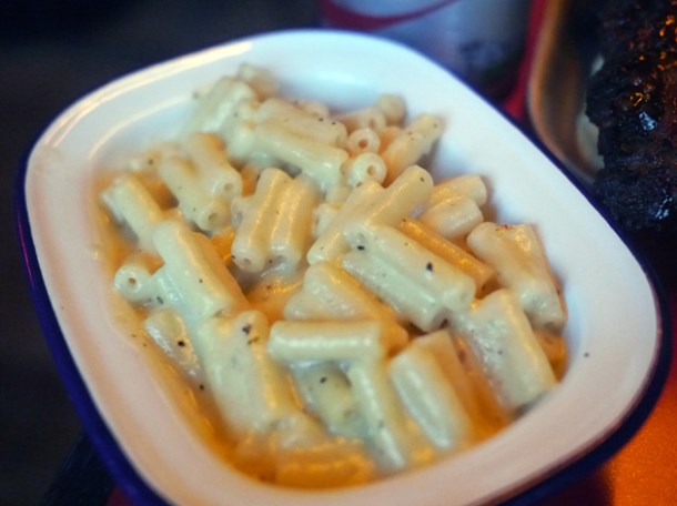 macaroni and cheese at grillstock london