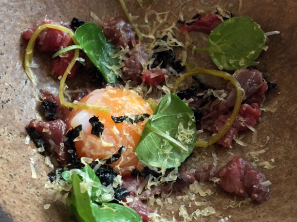 venison tartare at paradise garage