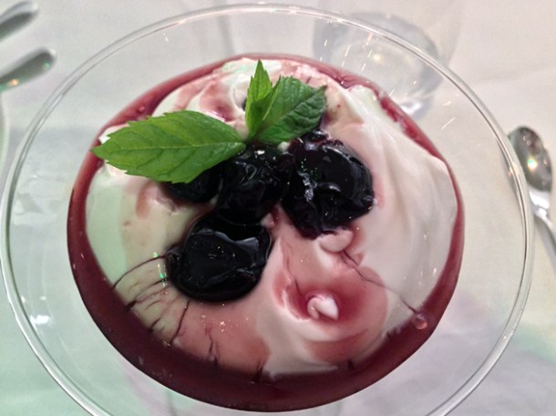 greek yoghurt at milos london