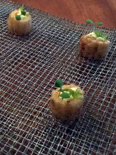crunchy corn crackers at benazuza