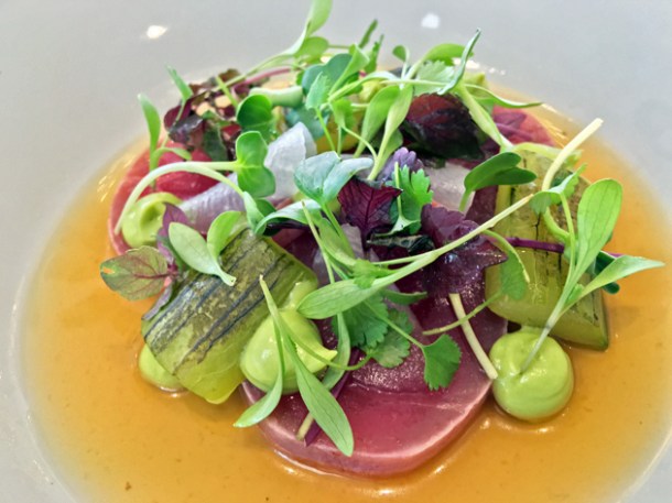 tuna tataki at dickie fitz