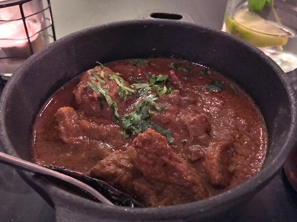 lamb curry at calcutta street