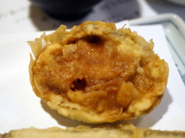 oyster tempura at tempura tsunahachi