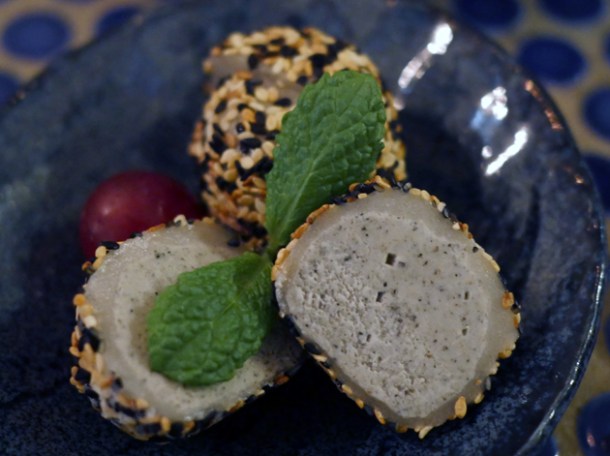 sesame mochi ice cream at jugemu