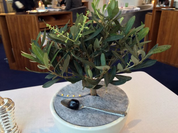 olive amuse bouche at claude bosi bibendum