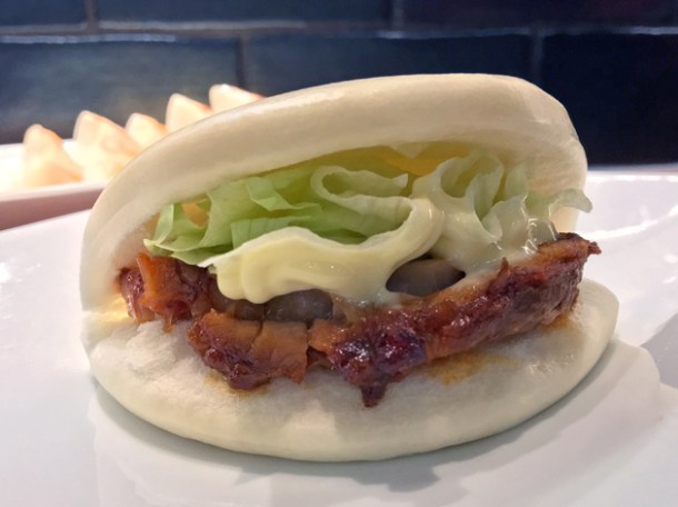 pork hirata bun bao at ippudo st giles