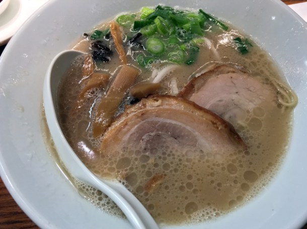 shiromaru classic tonkotsu ramen at ippudo st giles