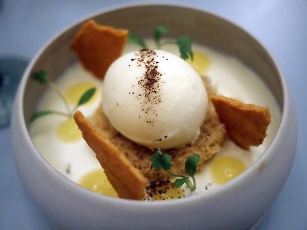 szechuan pepper pineapple at duddell's london bridge