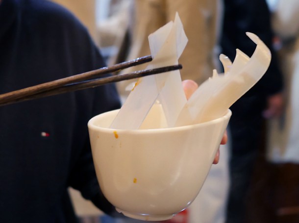 crystal noodles at shu xiangge chinatown