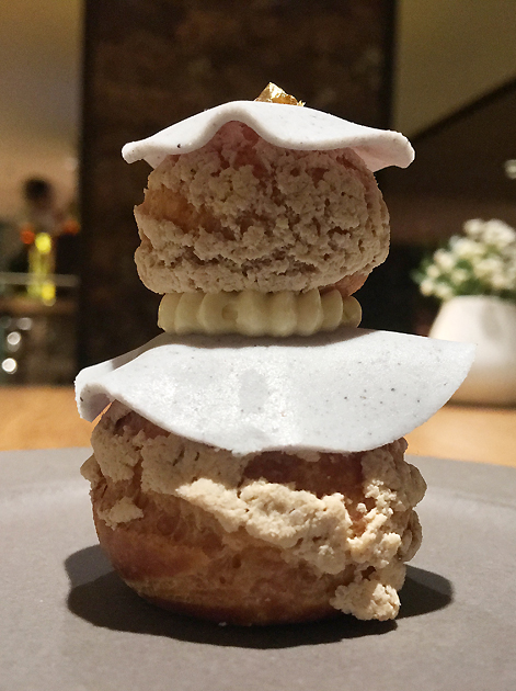 pastry with cold brew jasmine tea at hide above