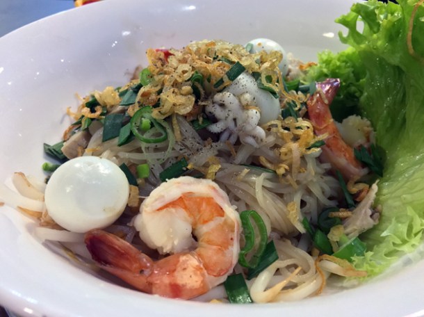 special my tho noodle soup at mrs le's