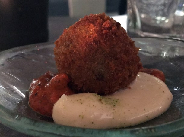 doner beignet at maison bab