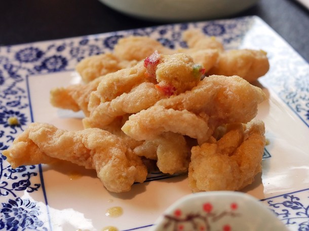 illustrative photo of the battered deep-fried prawns with salted egg yolk at Seveni