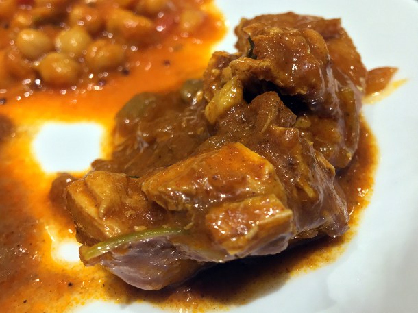 illustrative photo of a chicken curry from Everest Curry King