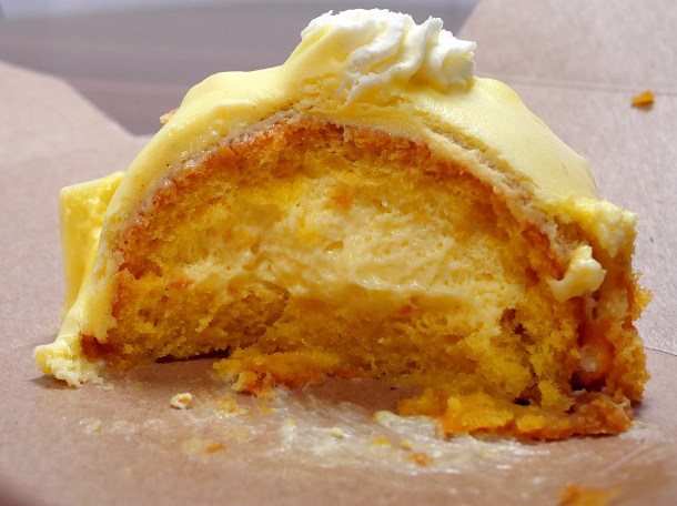 illustrative photo of the lemon cake from 50 Kalò di Ciro Salvo