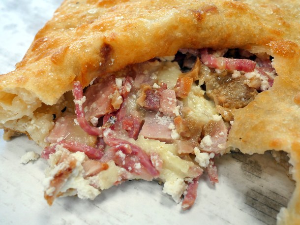 illustrative photo of the pizza fritta from L'Antica Pizzeria da Michele Soho