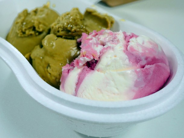 illustrative photo of the sour cherry gelato from Pizzeria Pappagone Sud