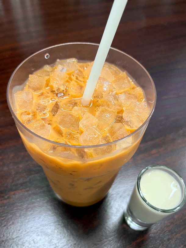 illustrative photo of the iced coffee with condensed milk at Plaza Khao Gaeng Arcade Food Hall