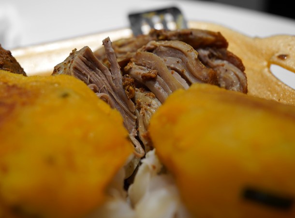 illustrative photo of the pork hornado from Rincon Costeno