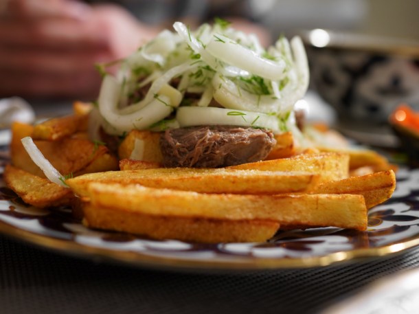 illustrative photo of the Qozon kebab at Uzbek Corner